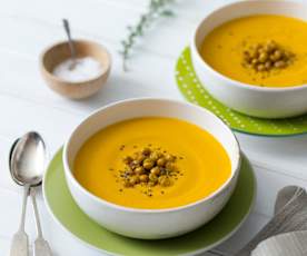 Curried carrot and ginger soup