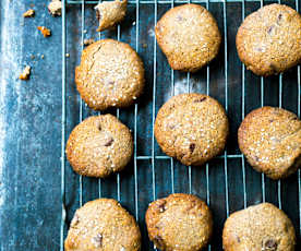 Sablés au sarrasin, sésame et chocolat