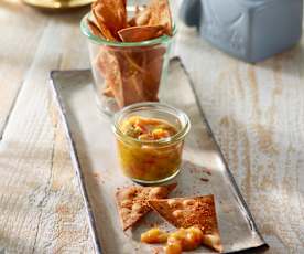 Tortilla-Chips mit Tomaten-Mango-Salsa