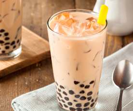 Herbata bąbelkowa z tapioką (bubble tea)