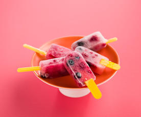Glace à l'eau aux fruits rouges