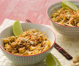 Pad thai de pollo - Tailandia