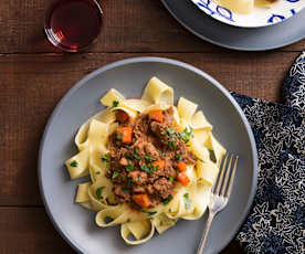 Beef and pepper ragu