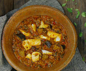 Angolan fish stew (Calulu)