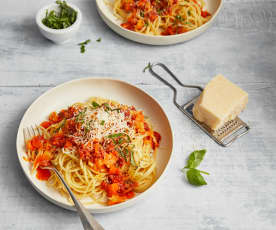 Spaghetti mit Landjäger-Bolognese