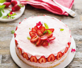 Entremets aux fraises de Plougastel