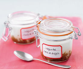 Iogurte de figos e nozes