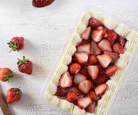 草莓卡士達鮮奶油蛋糕