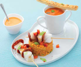 Brochettes de cabillaud et chorizo, quinoa aux légumes et velouté poivron feta (Plaisir)