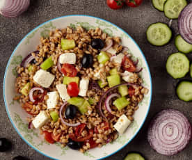 Insalata di farro perlato alla greca