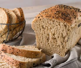 Pan integral con harina multicereales