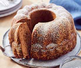 Apfel-Walnuss-Gugelhupf (zuckerfrei)