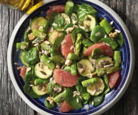 Ensalada de pomelo, espárragos y calabacín