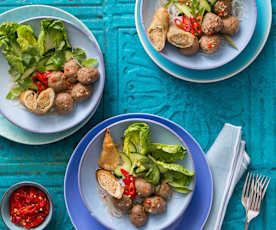 Bun bo vien cha gio (meatballs and noodles with spring rolls)