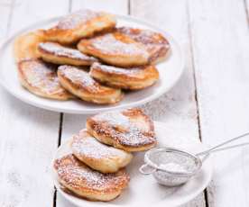 Racuszki drożdżowe z jabłkami