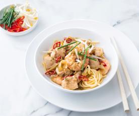 Chicken and prawn noodles