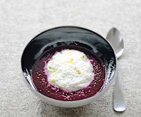 Velouté de betteraves à la mousse de raifort