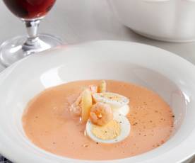 Crema de espárragos y gambas