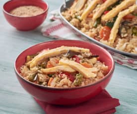 Salteado de arroz con verduras y tortilla