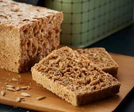 Steamed wholemeal bread
