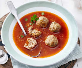 Soupe à l'oignon rouge et boulettes de viande