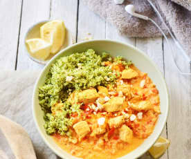 Brokkoli-Couscous mit Joghurt-Curry-Hähnchen für 4