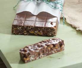 Turrón de muesli, almendra y chocolate
