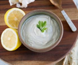 Garlic Tahini Dip (Tarator)