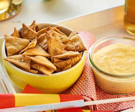 Nachos, sauce au fromage
