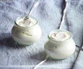 Cremoso alla soia (con fermenti per yogurt )