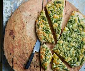 Piza de feijão-verde e pesto