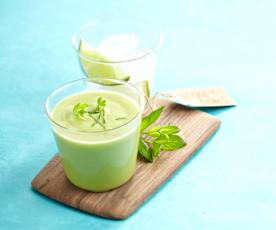 Gaspacho d'avocat au citron vert