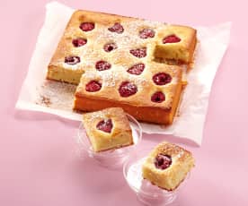 Framboises sur biscuit moelleux à la rose