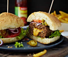 Rinds-Burger mit Käsekern