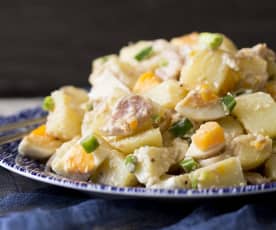 Warm Aussie potato salad (peeler)