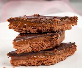 Losangos de chocolate e doce de leite