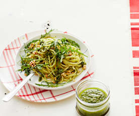 Spaghetti mit Walnuss-Pesto