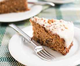 Pumpkin and Apple Sponge Cake with Oats and Raisins