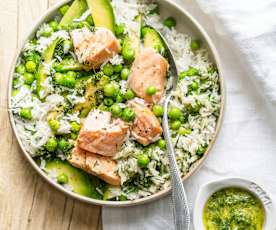 Salade de riz aux petits pois et saumon mi-cuit