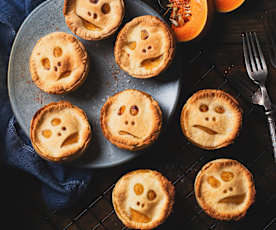 Halloweenowe minitarty dyniowe