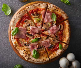 Pizza prosciutto e funghi