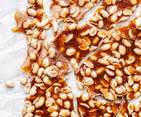 Orzeszki ziemne w karmelu