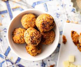 Bolitas de arroz con tomate