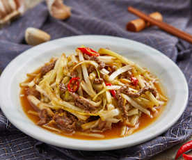 韭黄炒牛肉丝