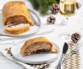 Łosoś z kapustą w cieście francuskim