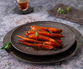 Baby carote arrosto con glassa al caffè e aromi del Carso