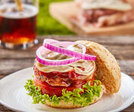 Hamburger à la canette de bière aux champignons