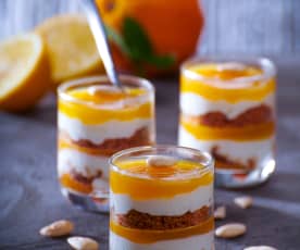 Dessert arancia, mandorle e zafferano