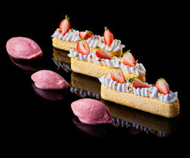 Antonio Bachour: Crème Fraîche Cheesecake with Strawberry Sherbet