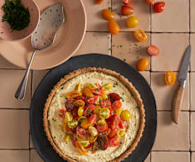 Quiche de húmus com tomate
